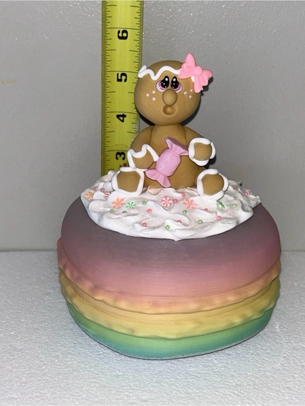 Rainbow 3d Printed Macaron Decor with Pink-Accented Fake Gingerbread Handmade - Picture 3 of 3